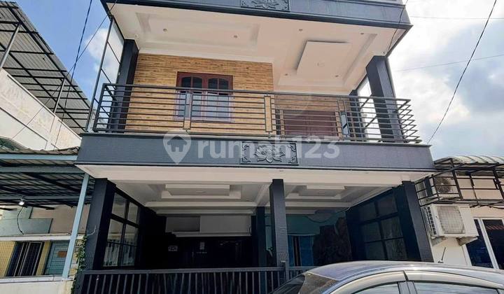 Rumah 4 Lantai dengan Harga Terjangkau di Baloi Mas Indah Rumah 4 Lantai dengan Harga Terjangkau di Baloi Mas Indah