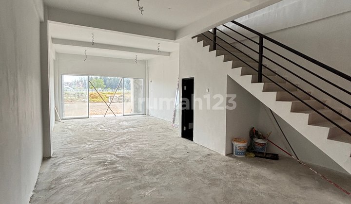 2 Units of Attached Shophouses in Pantai Indah Mutiara Bengkong 2