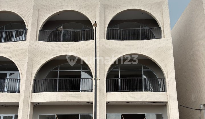 2 Unit Ruko Gandeng di Pantai Indah Mutiara Bengkong