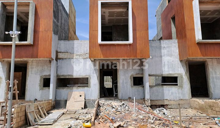 Villa with Sea View at Serenity Centra Sekupang Villa with Sea View at Serenity Centra Sekupang