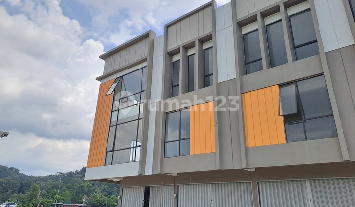 2-STOREY LINKED RUKO WITH 3 FLOORS, STRATEGIC LOCATION IN BATU AJI