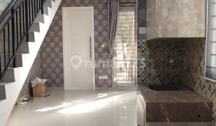 Rumah Hoek Omaha Village Gading Serpong 1