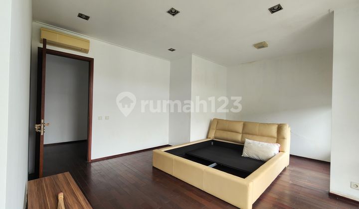 Rumah Giardina Bsd 2