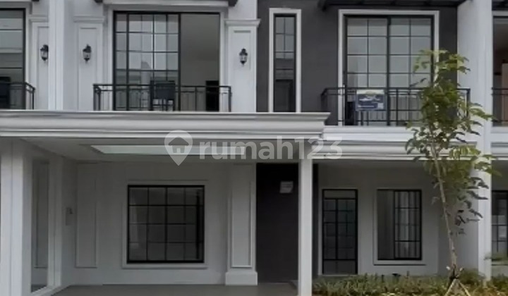 Dijual Rumah Pik 2 Villa Pasir Putih 5 American Style "Oakwood" High Ceiling