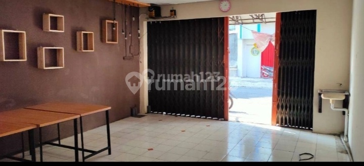 For Rent Business Space in Chinatown Semarang 1