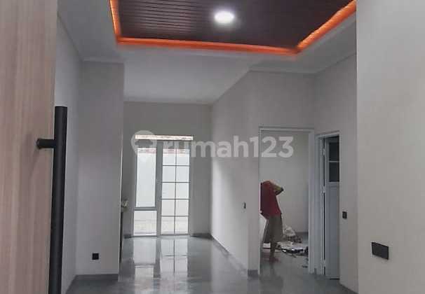Dijual Rumah Baru di Semarang Timur 2