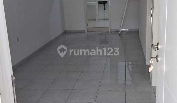 Dijual Rumah Tengah Kota Semarang 2
