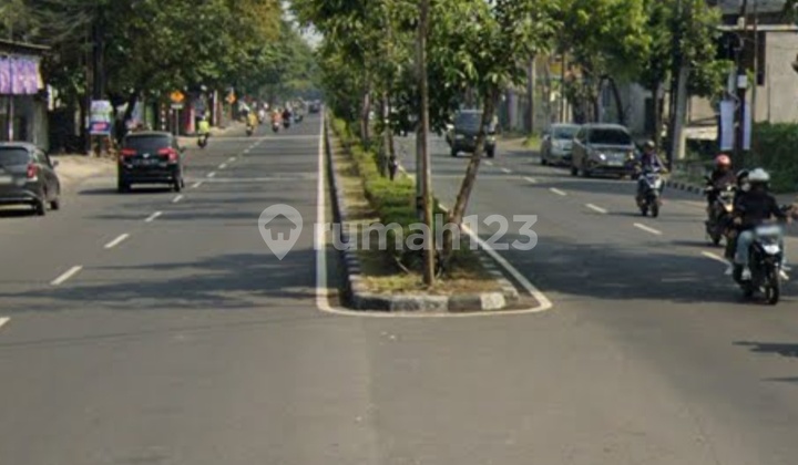 Dijual Rumah Strategis Pinggir Jalan Raya Semarang Timur 2