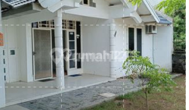 Rumah di Semarang Indah 1