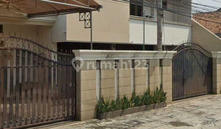 Dijual Rumah Tengah Kota Semarang 2