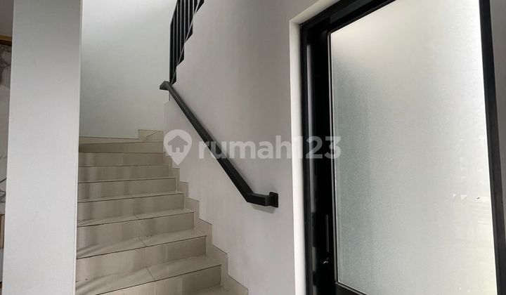 Disewakan Rumah di Bsb 2