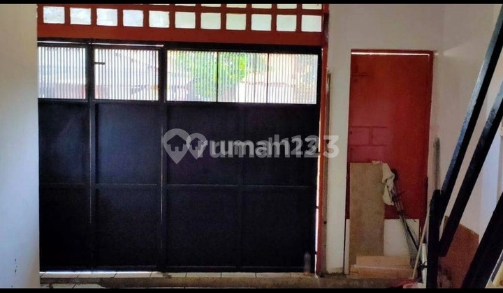 For Rent Business Space in Chinatown Semarang 2