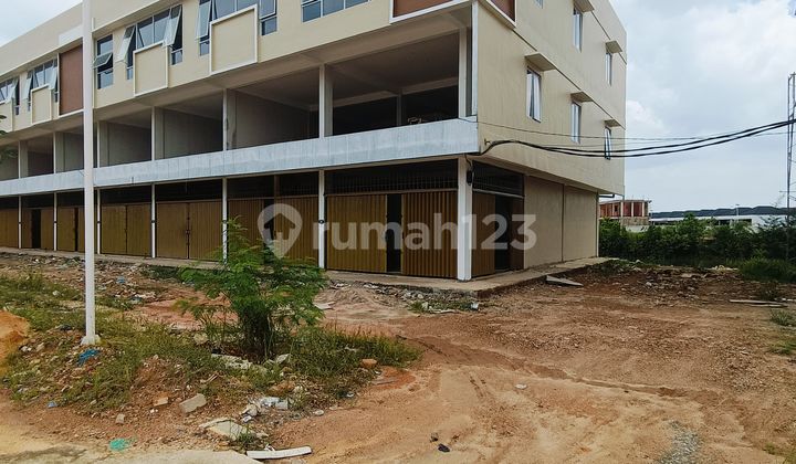 Di Jual / Sewa2 Unit Gandeng Ruko Salmon Golden City Bengkong Lauthadap Timurposisi Hook & Standardharga 4.1 Miliyar (2 Unit) Nego