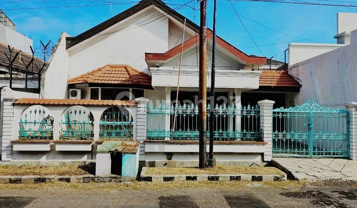 Rumah Terawat - Dharmahusada Indah Tengah