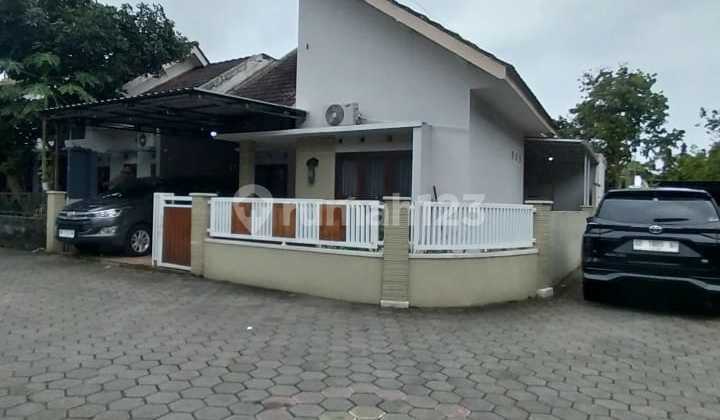 Dijual Rumah Minimalissemi Furnished Dijual Rumah Minimalissemi Furnished