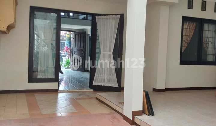 Rumah Wangsakerta Kota Baru Parahyangan 2