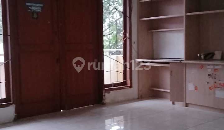 Rumah 2 Lantai Pasadena