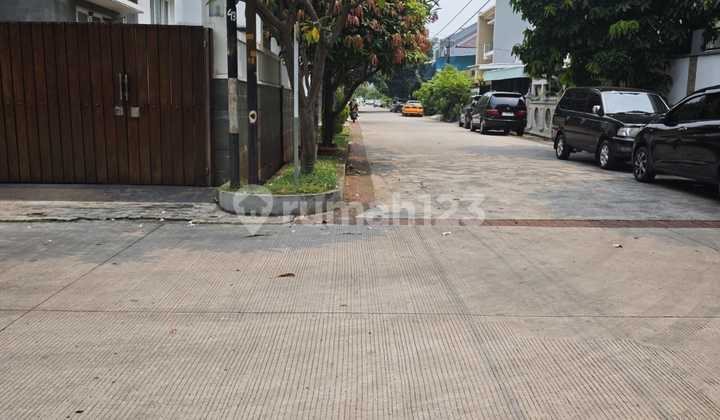 Di Jual Cepat !!! Rumah 2 Lantai Hadap Selatan Di Green Garden Jakarta Barat, Ukuran 8×18 M2, Bebas Banjir !! Di Jual Cepat !!! Rumah 2 Lantai Hadap Selatan Di Green Garden Jakarta Barat, Ukuran 8×18 M2, Bebas Banjir !!