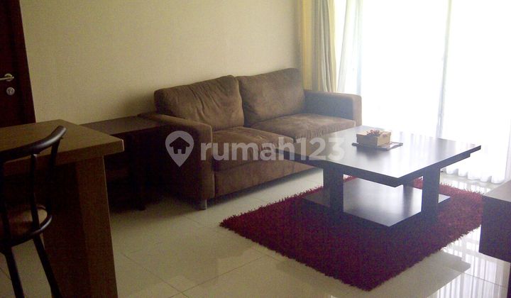 For Rent: Thamrin Executive Residence Suite B 2 Bedroom Apartment with Private Lift