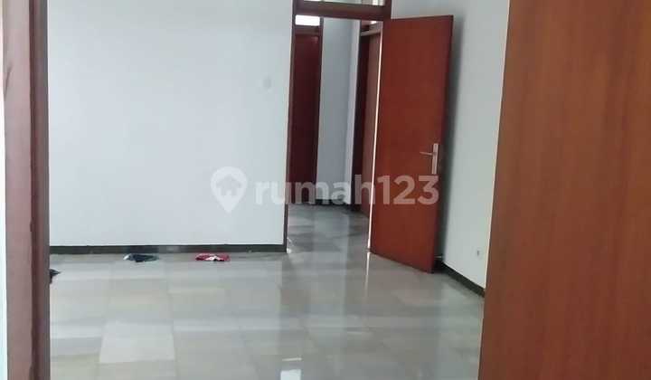Luxury House 3 Lots | Marble Flooring, Land Area 2,637M² Ready to Occupy 2