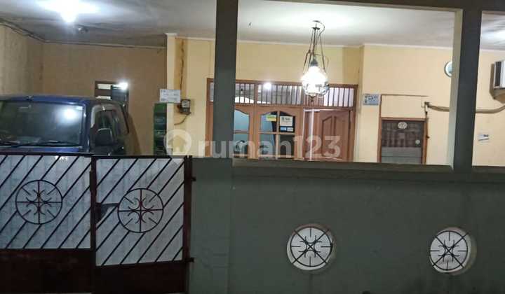 Smart Home in Bekasi: Comfortable, Strategic Location, Reasonable Price 700 Million 2