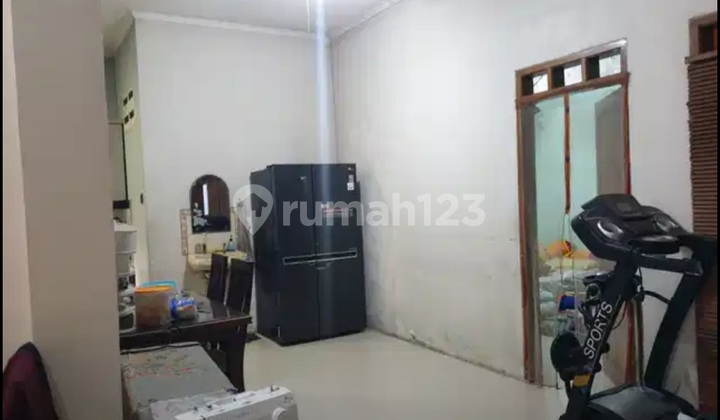 RUMAH NEMPEL BINTARO - DEKAT SEMUA, TERMASUK KEBAHAGIAAN. 2