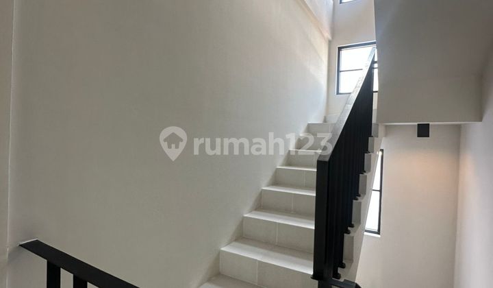 For Rent Shop House at Plaza La Fleur Dian Istana 2