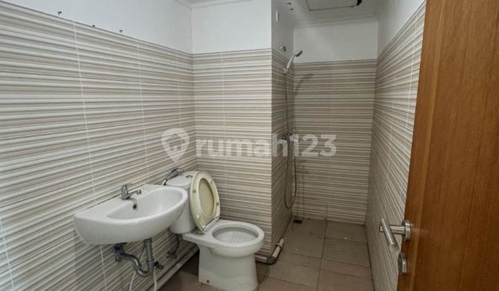 For Sale, Peak Golf Hill Apartment 2