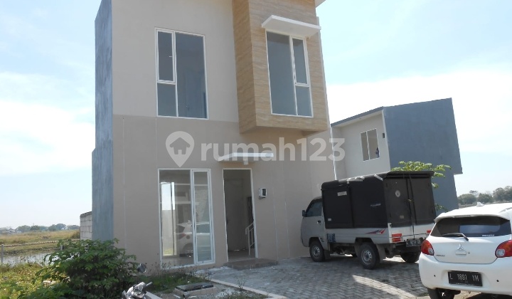 Dijual Rugi Rumah di Newton Park Sedati Juanda