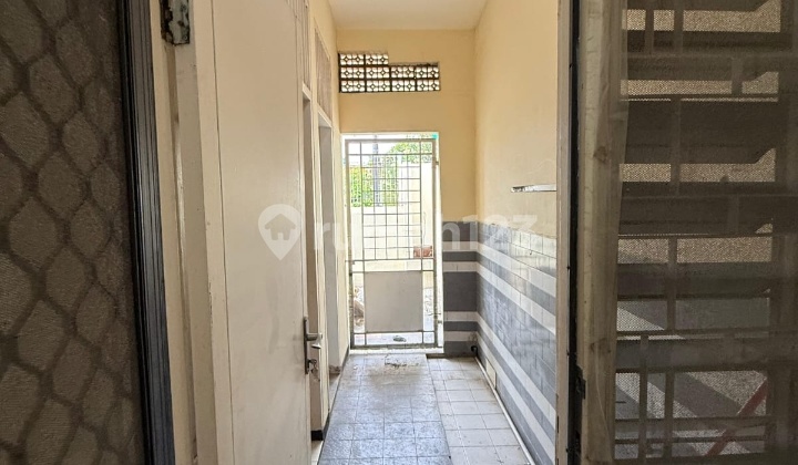 For Rent House in Sutorejo Prima