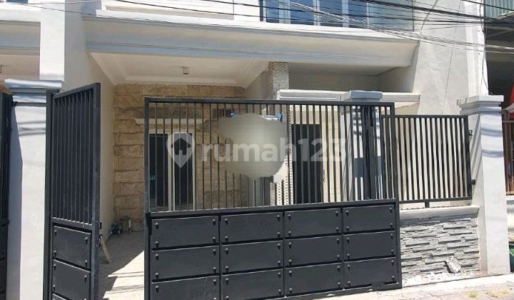 Dijual Rumah Mulyosari Baru di Renovasi 1