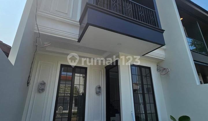 Rumah Dijual American Classic Strategis Griya Loka Bsd 2