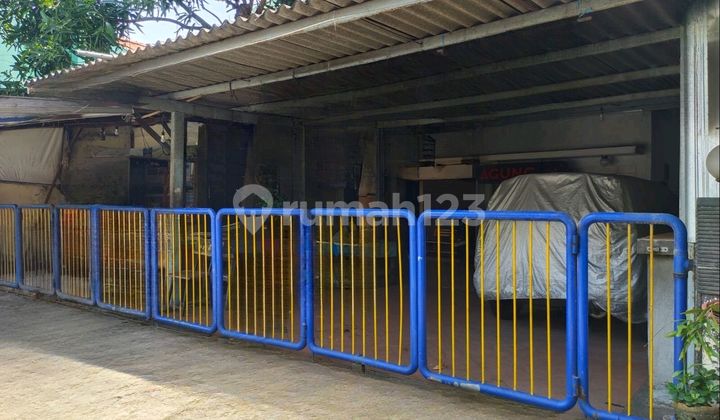 House Suitable for Commercial Use 1