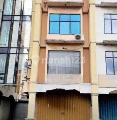 Ruko Rental Bunguran (Next to ITC and Pasar Atom)