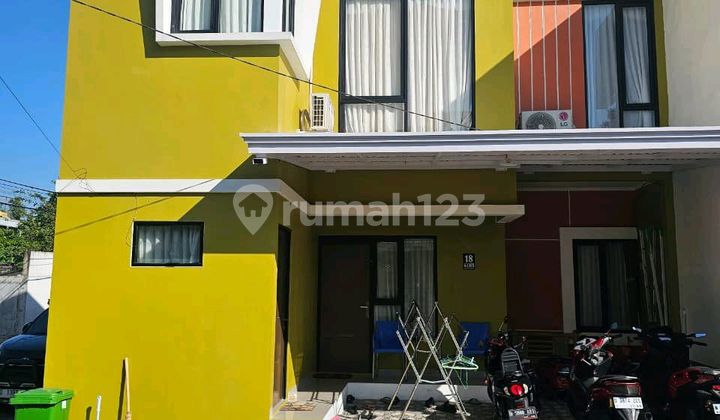 Reposisi Harga Rumah Hunian Renov 5 Kamar Cocok Buat Kostan