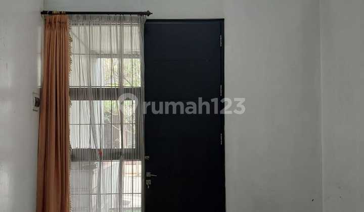 For Rent Beautiful Cheap House Ready to Occupy Kopo Safira Residence Bandung 2