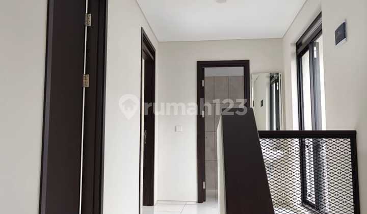 Disewakan Rumah Baru Kota Baru Parahyangan Bandung 2