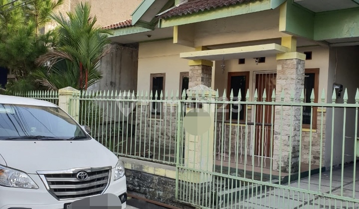 For Sale Cheap Stone Mas Batununggal Bandung House 2