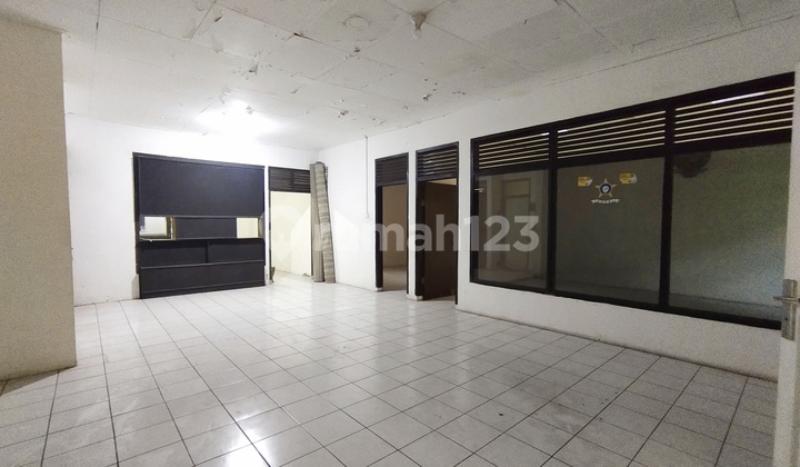 For Sale: Commercial Space on Main Road Jl. Moh Toha Bandung
