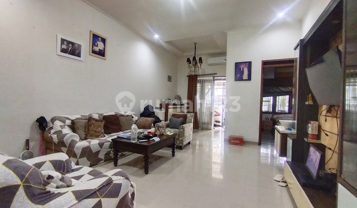 Dijual Rumah Bagus Semi Furnished Mekar Wangi Bandung 2