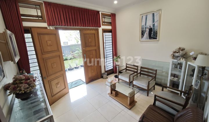 For Sale Large and Spacious House in Sekar Wangi Bandung 2