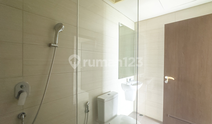 RENT CIPUTRA INTERNATIONAL APARTMENT 2