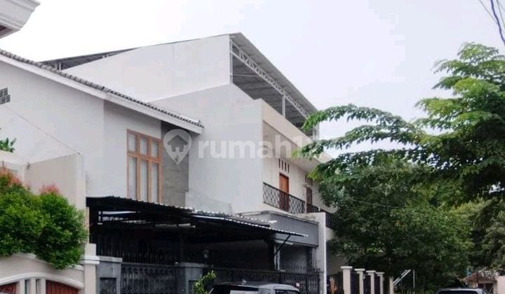 House for Sale in Semarang City, Halmahera Street