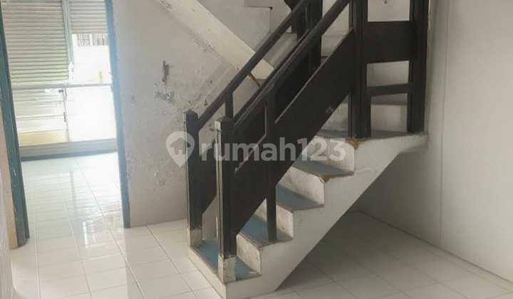 1.5-story house in Taman Udan Riris - Tlogosari, Semarang. 1.5-story house in Taman Udan Riris - Tlogosari, Semarang.