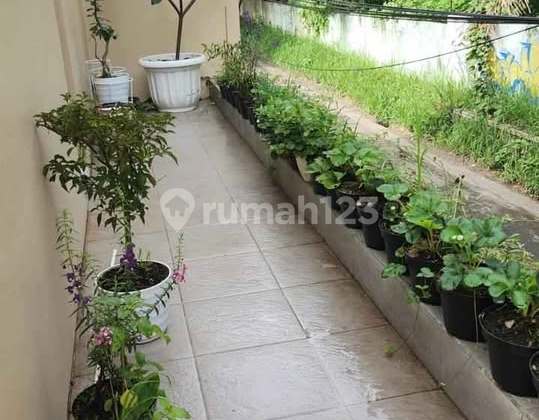 Nuansa Villa House in Bojong Koneng Atas, Bandung City 2