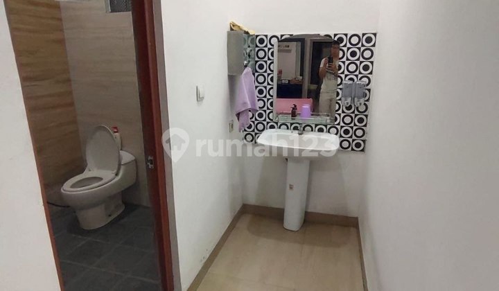 Ready-to-Occupy Minimalist House in Buah Batu Complex 2