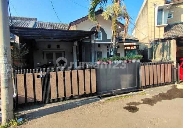 Rumah Strategis Dalam Komplek Antapani Kota Bandung