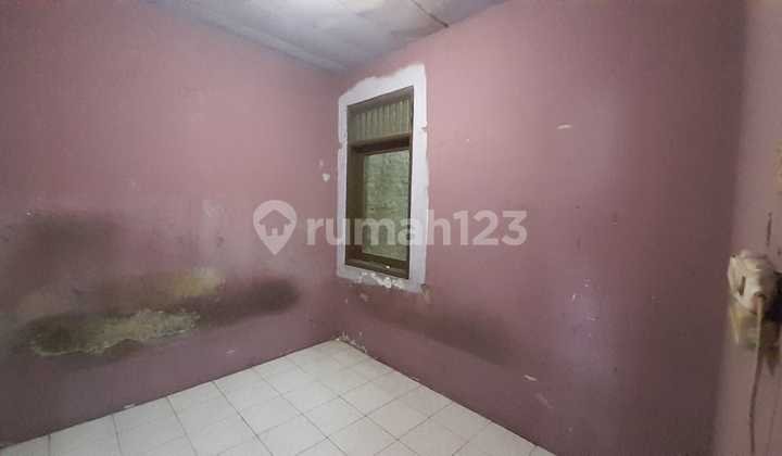 2-Storey House in a Strategic Location in Antapani, Bandung 2