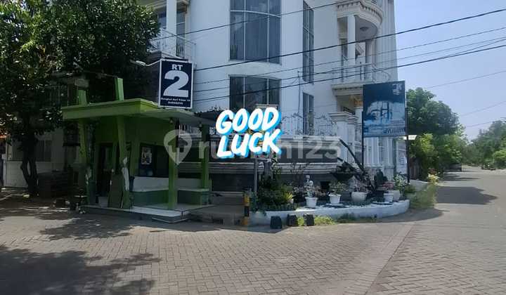 Dijual Rumah Mewah Lokasi Rungkut Asri Surabaya 2