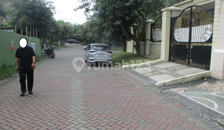 Dijual Via Lelang Rumah Mewah Graha Family Surabaya 2
